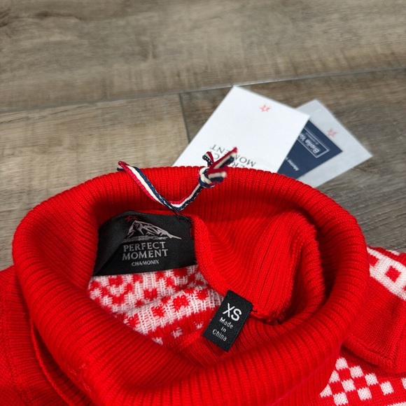 Perfect Moment Holiday Roll Neck Ski Sweater in Red and White - Picture 6 of 8